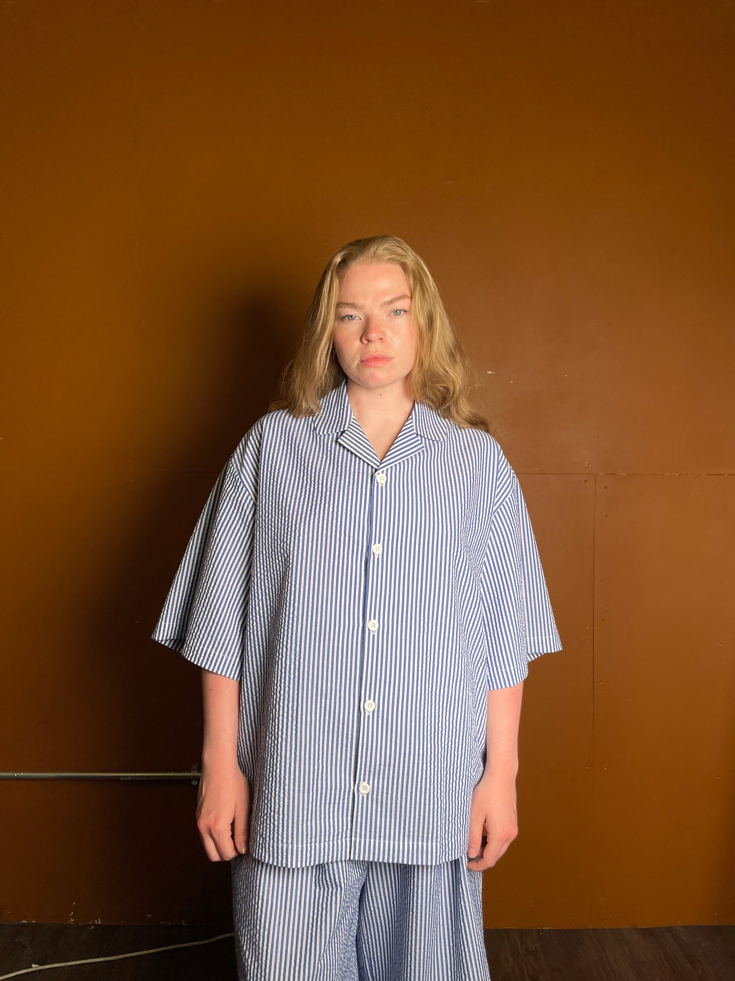 Blue striped short-sleeve shirt